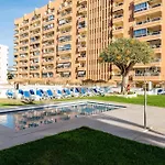 Pyr Apartment *
